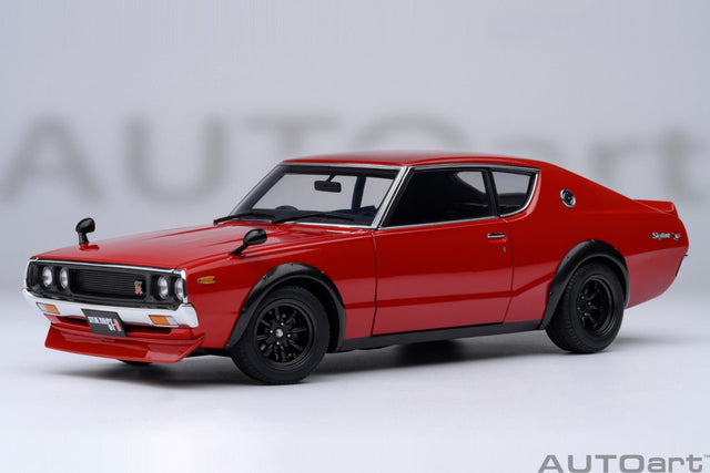 AutoArt Nissan Skyline 2000 GT-R 1973 (KPGC110) Tuned Version (Red) - 4 Openings 1/18 Scale Model