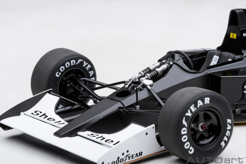 AutoArt McLaren Honda MP4/6 1991 - A. Senna No.1 (Without McLaren Logo) Japanese GP 1/18 Scale