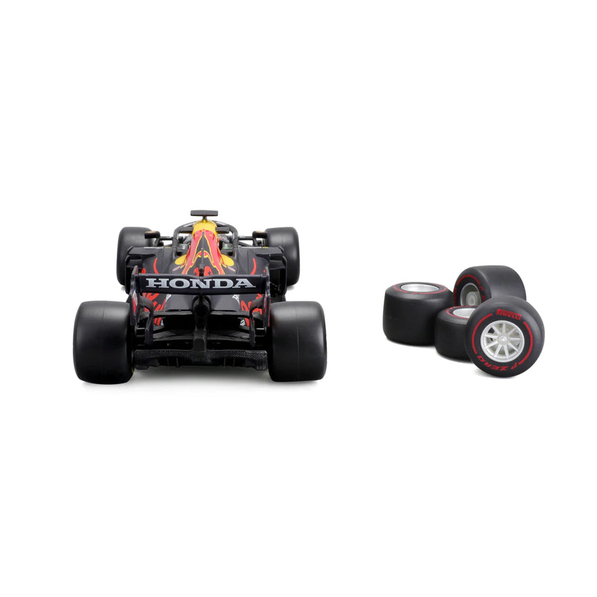 Bburago F1 Red Bull Racing Toy Tyre Changing Racing Car 2021 Max Verstappen Playset 1/24 Scale