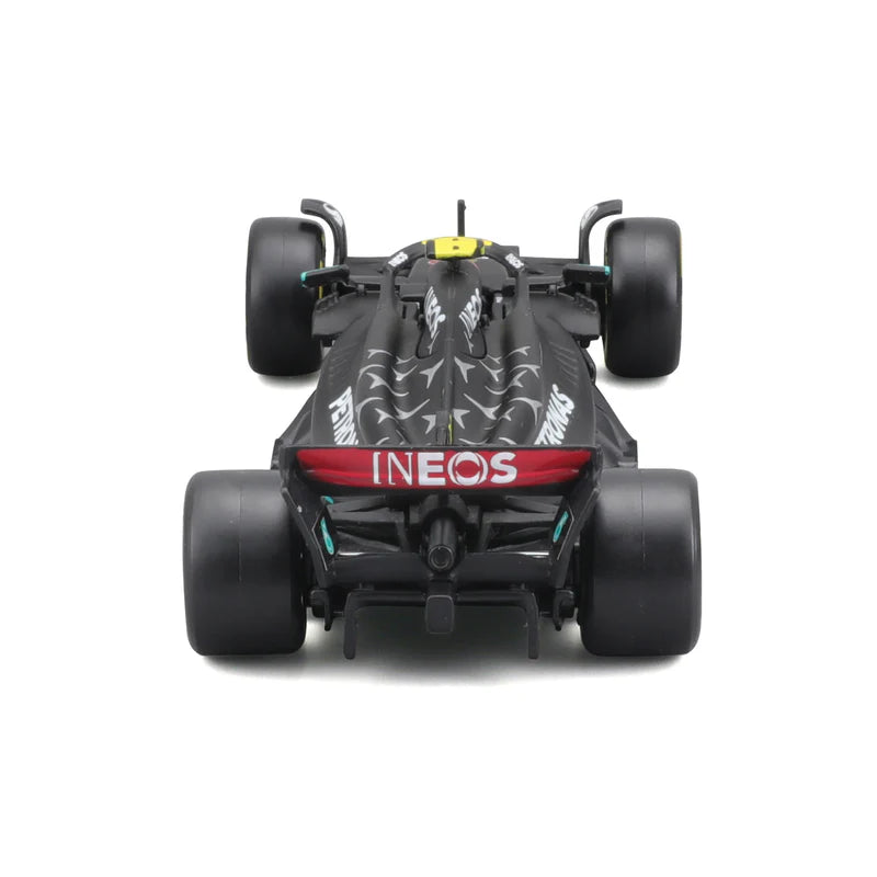 Bburago F1 Mercedes F1 Team - AMG PETRONAS W14 No.44 2023 with Helmet - Lewis Hamilton 1/43 Scale