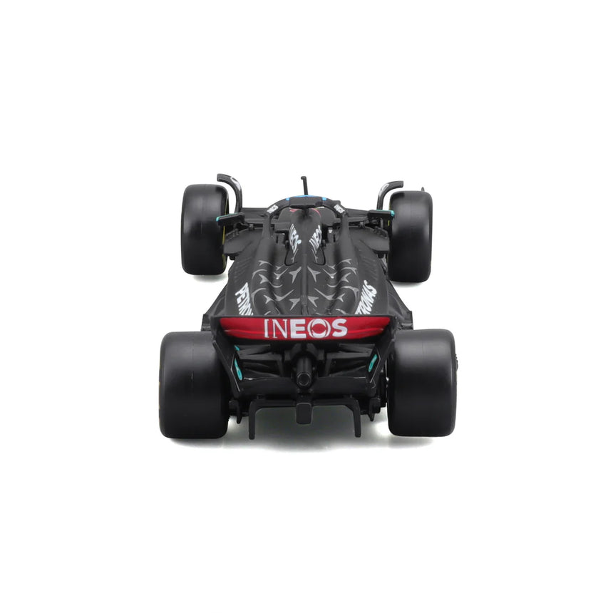 Bburago F1 Mercedes F1 - AMG PETRONAS W14 # 63 2023 With Helmet George Russell 1/43 Model Car B18-38081R