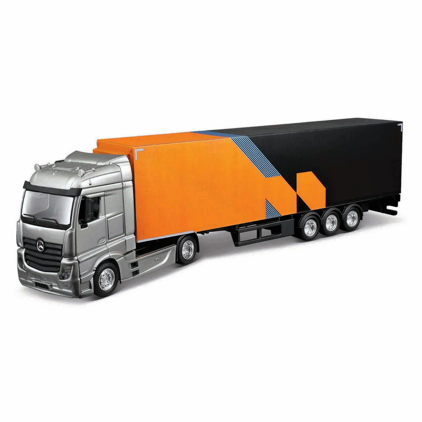 Bburago F1 McLaren F1 Racing Transporter MCL38 2024 - Lando Norris 1/43 Scale