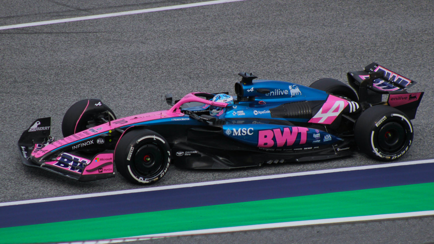 Bburago F1 BWT Alpine F1 Team A525 2025 Franco Colapinto With Helmet 1/43 Scale Model