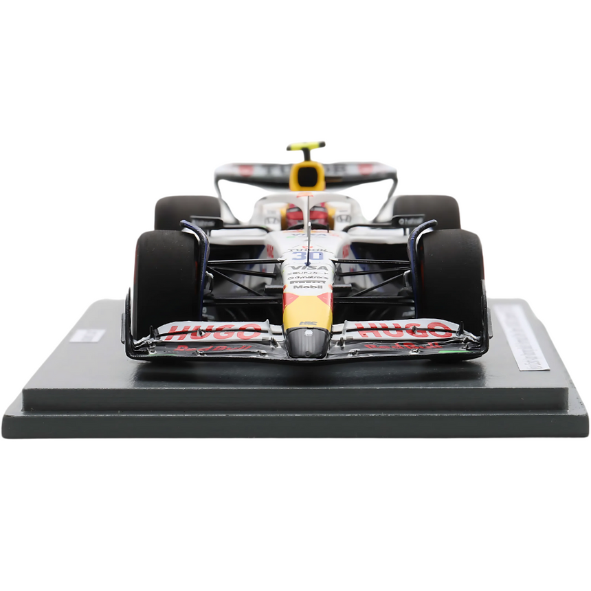 Spark Models F1 Visa Cash App F1 Team VCARB 02 No.30 Visa Cash App Racing Bulls Formula One Team - Japanese GP 2025 - Liam Lawson (With Pit Board) 1/43 Scale