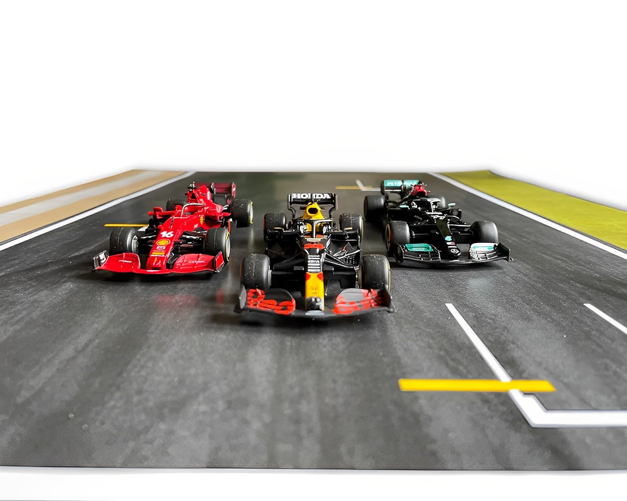 Silverstone Racetrack Start Line Ground Mat 1/43 Scale (Compatible with Bburago, Minichamps)