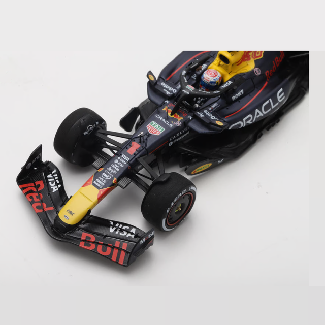 Spark Models F1 Oracle Red Bull Racing RB21 No.1 Winner Las Vegas GP 2025 - Max Verstappen - (with pit board) 1/43 Scale Model