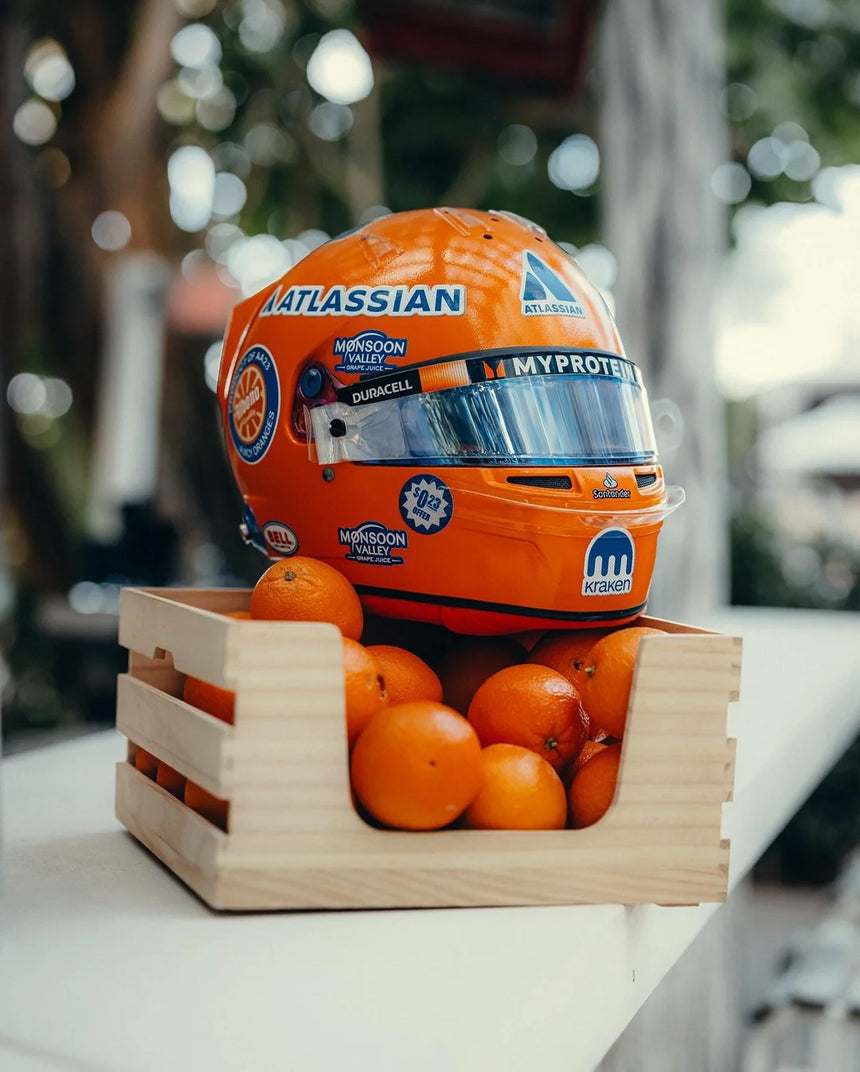 Spark Models Williams Racing - Alexander Albon - Miami GP 2025 Mini Replica Helmet 1/5 Scale