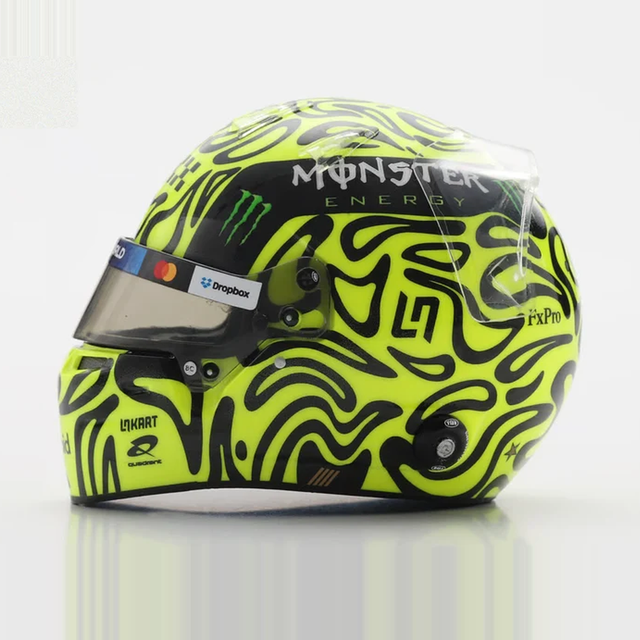 Spark Models F1 McLaren Mastercard F1 Team - Lando Norris-2026 1/5 Scale Mini Replica Helmet