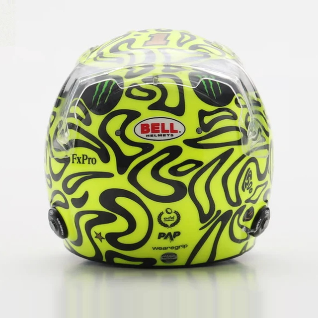 Spark Models F1 McLaren Mastercard F1 Team - Lando Norris-2026 1/5 Scale Mini Replica Helmet