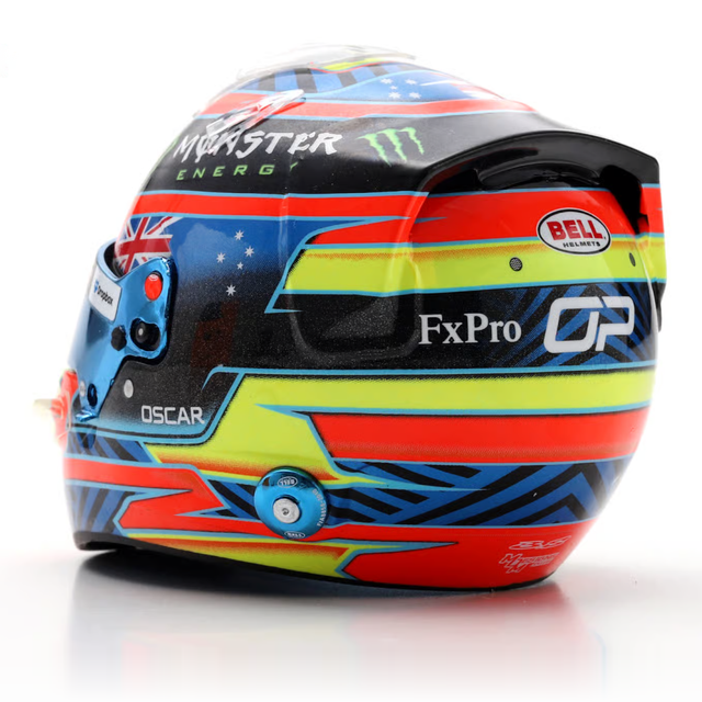 Spark Models F1 McLaren Mastercard F1 Team - Oscar Piastri - 2026 1/5 Scale Mini Replica Helmet