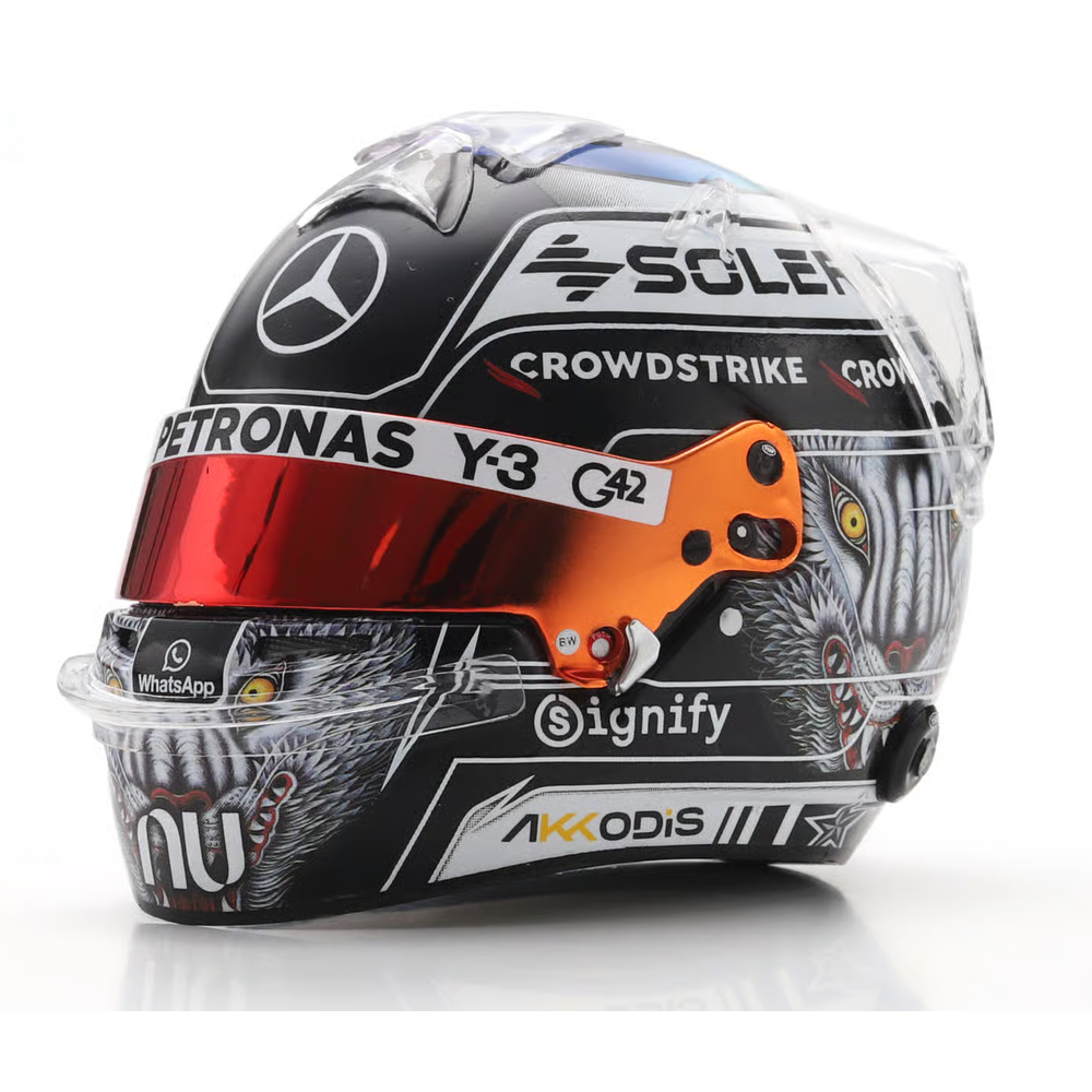 Spark Models F1 Mercedes-AMG PETRONAS F1 Team Helmet Japanese GP 2026 -Kimi Antonelli 1/5 Scale Model