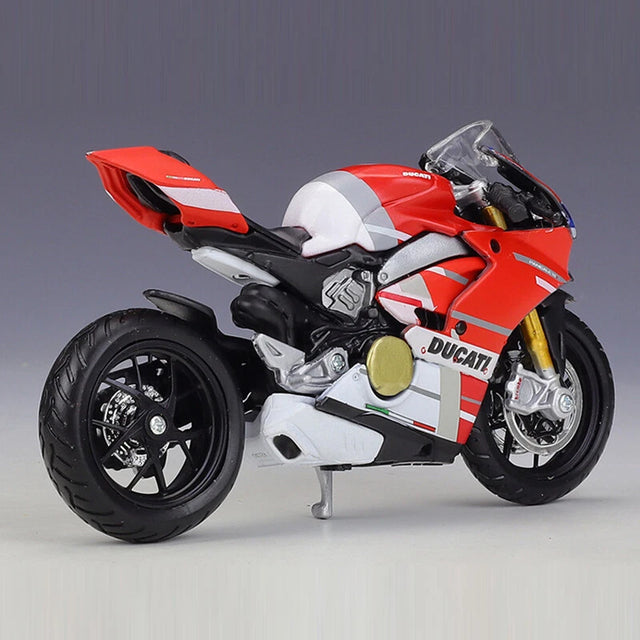 Maisto Ducati Panigale V4 S Corse 1/18 Scale Die-Cast Motorbike